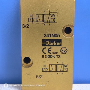 341N05 Parker // Parker, Pneumatic Valve