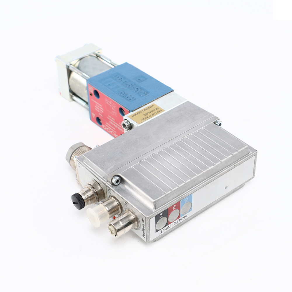 MOOG D638-259-0001 R16TB1F0VE92N Servo Valve In Stock - Image 3